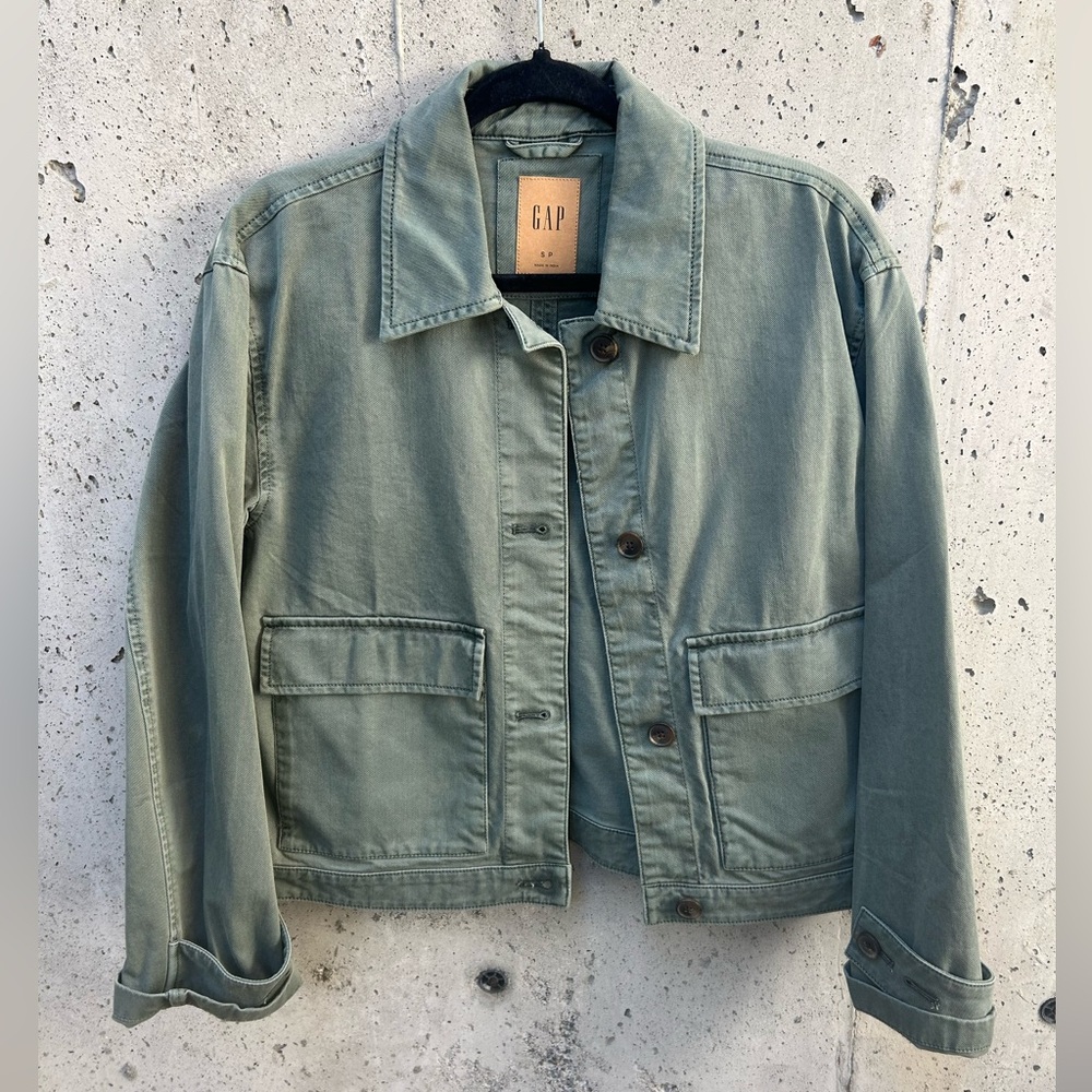 GAP Women's Cotton Utility Jacket, size s
